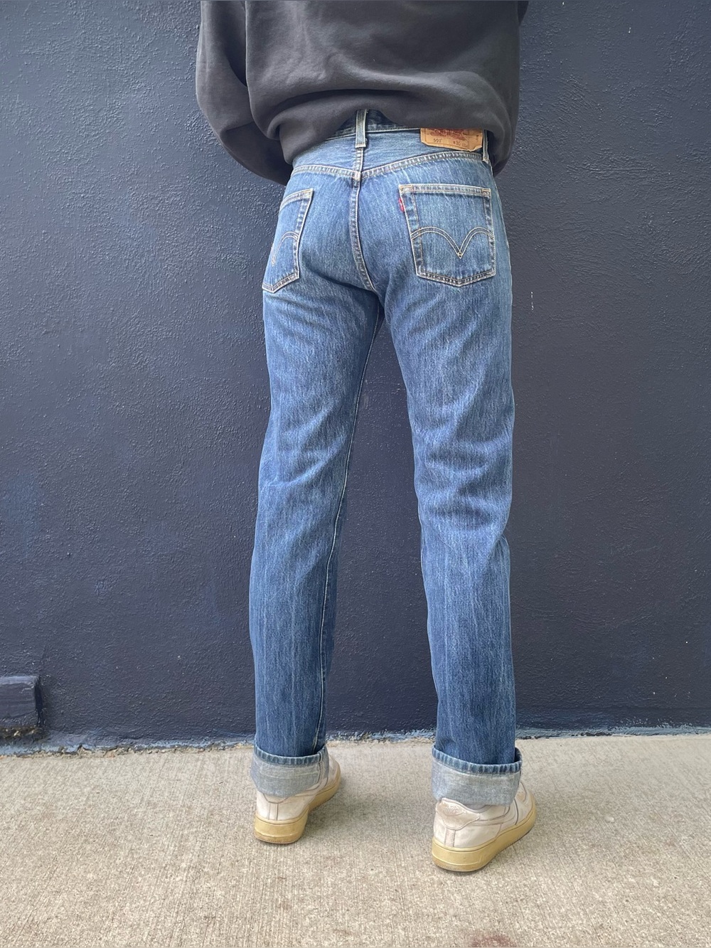 Levi’s darkwash button fly 501 jeans size 30x34